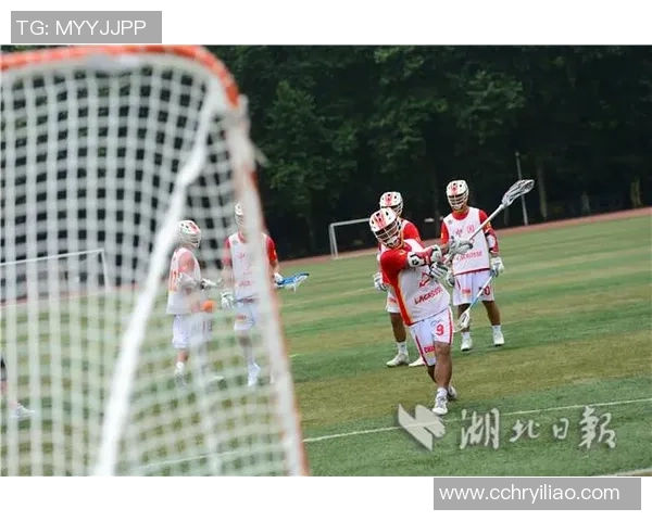 武汉羽毛球队在世界杯赛场上的精彩表现与状态分析